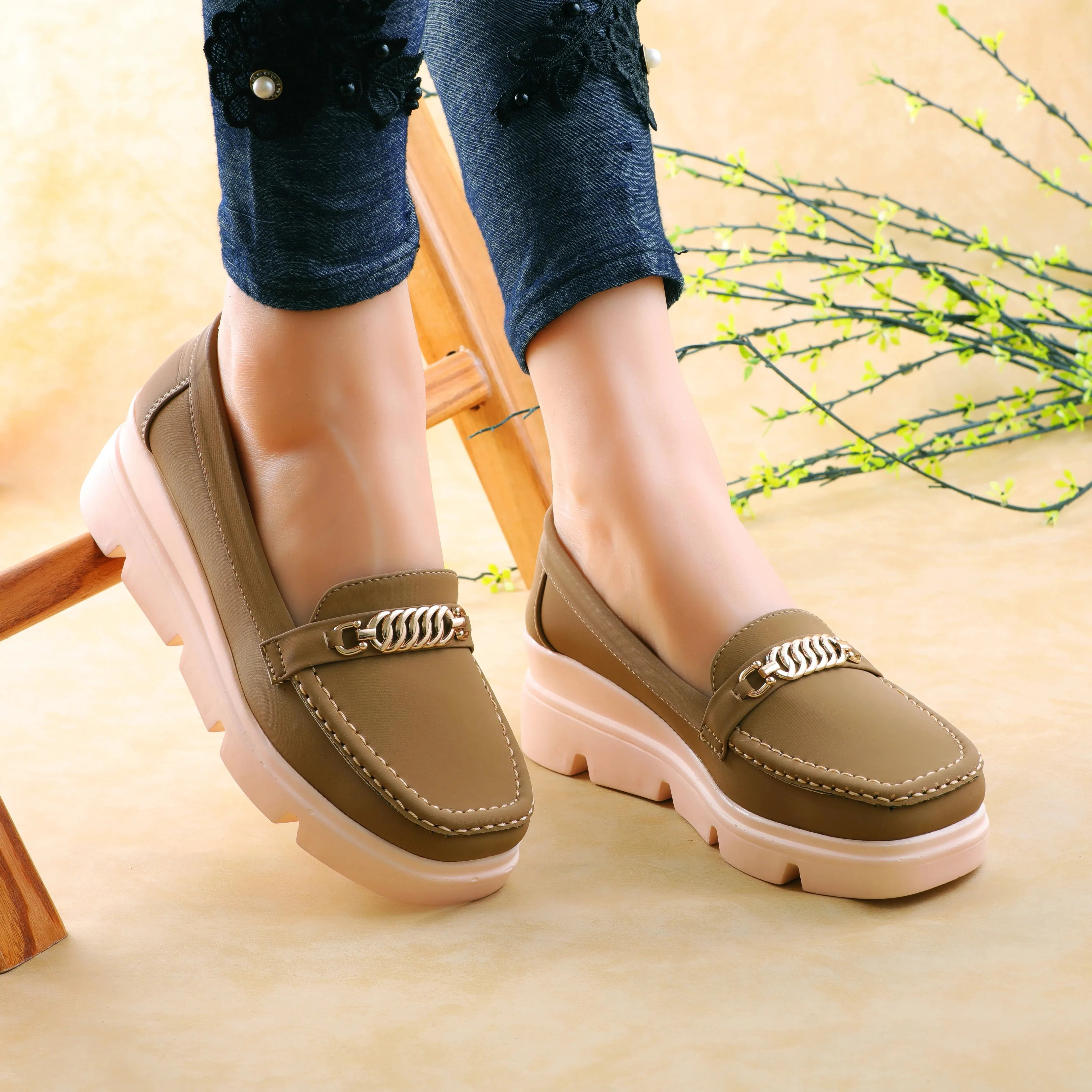 Camia Camel women Wedge Shoes
