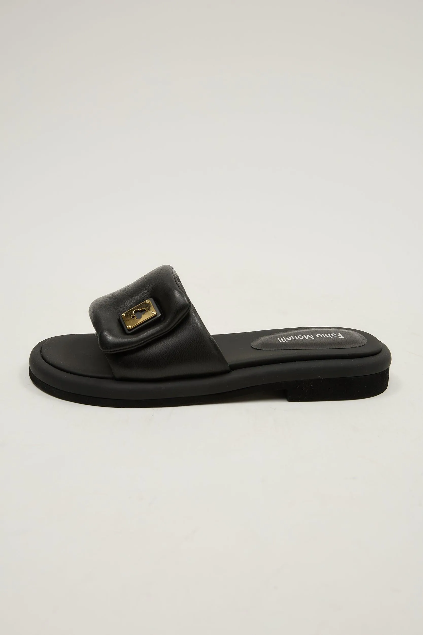 Fifi Black