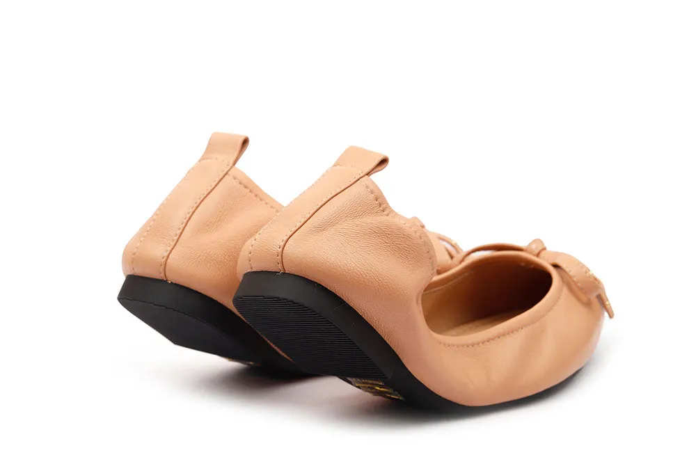Knotted Gold Tipped Foldables Flats