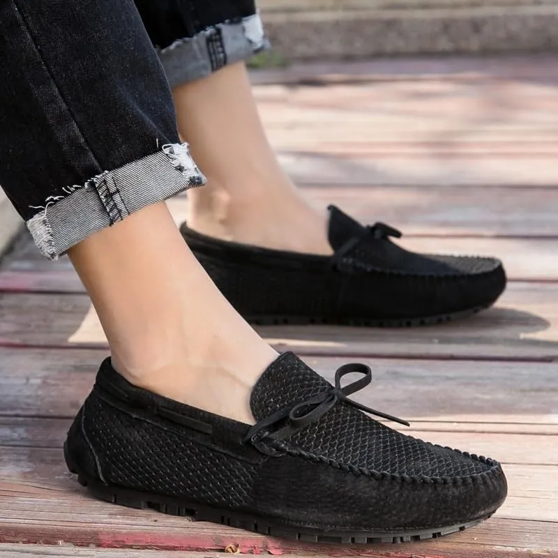 Men's Loafers Breathable Perforated Faux Leather Moccasins Driving Shoes Flat Heel Anti-Slip Lightweight Prom Slip On