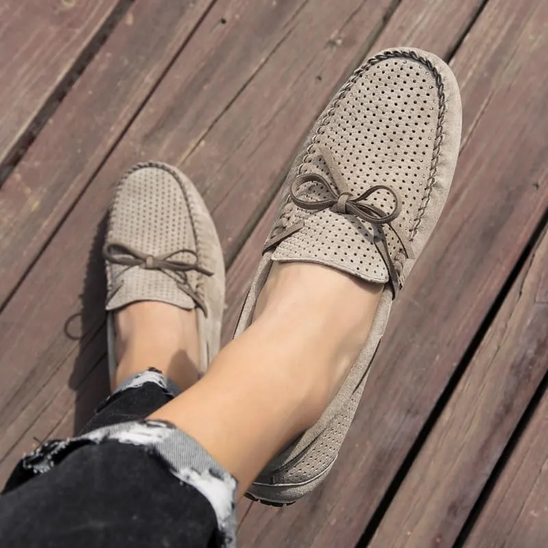 Men's Loafers Breathable Perforated Faux Leather Moccasins Driving Shoes Flat Heel Anti-Slip Lightweight Prom Slip On