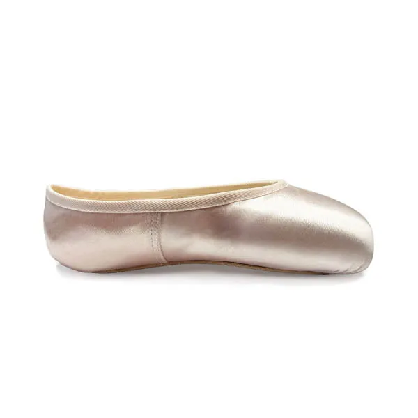 Russian Pointe Mabe Flexible Light Shank Pointe Shoe