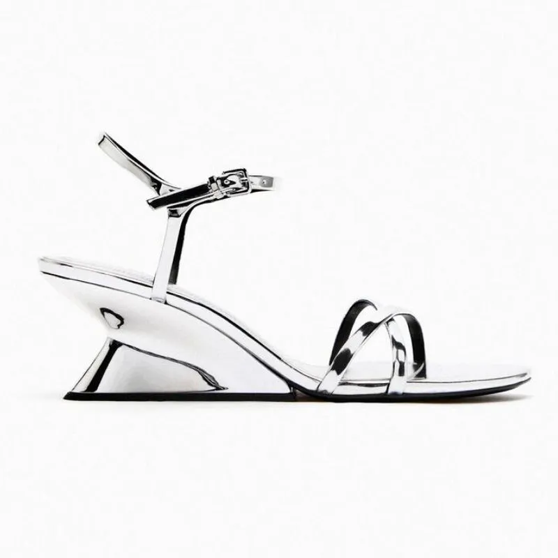 Silver Slope and French Chic Versatile Fashion Sandals