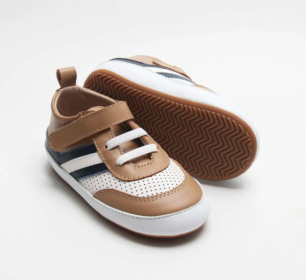 The Henry Low Top Shoe